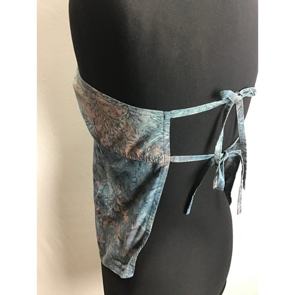 Batik Dyed, Backless Halter, size small - Picture 4 of 7